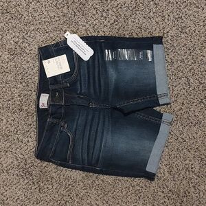 NWT Girl Bermuda Jean Shorts Mid Rise